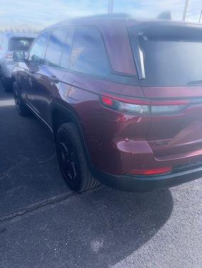 2025 Jeep Grand Cherokee Altitude