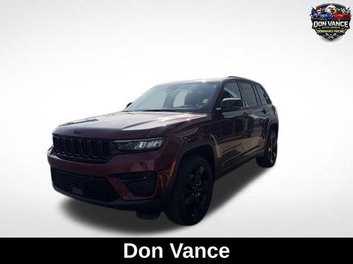 2025 Jeep Grand Cherokee Altitude