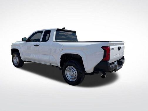 Ice 2025 Toyota Tacoma SR