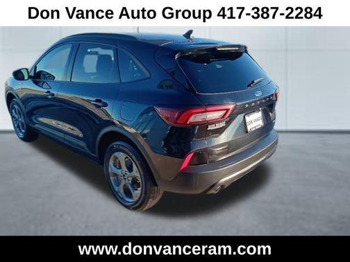 Black Metallic 2025 Ford Escape ST-Line