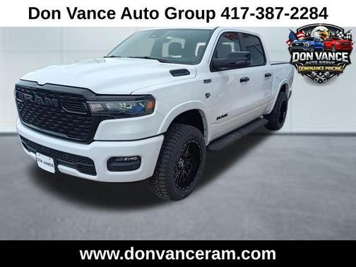 Bright White Clearcoat 2026 RAM 1500 Big Horn/Lone Star