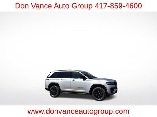 2026 Jeep Grand Cherokee Altitude