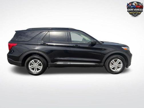 Agate Black Metallic 2023 Ford Explorer XLT