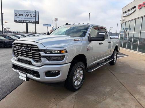 2026 RAM 2500 Big Horn Crew Cab 4x4 6'4' Box