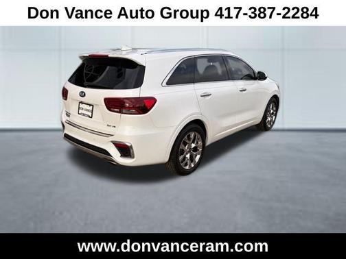 2019 Kia Sorento SX