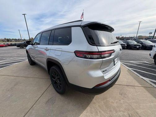 2025 Jeep Grand Cherokee L Altitude