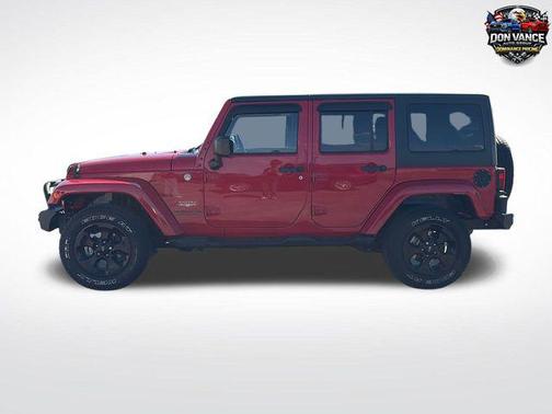 Flame Red Clearcoat 2014 Jeep Wrangler Unlimited Sahara