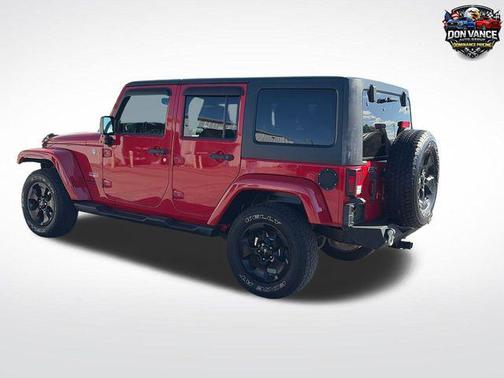 Flame Red Clearcoat 2014 Jeep Wrangler Unlimited Sahara