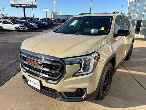 2022 GMC Terrain AWD AT4