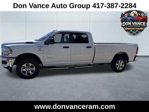 2024 RAM 3500 Big Horn Crew Cab 4x4 8' Box