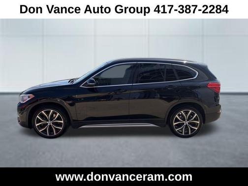 Black Sapphire Metallic 2019 BMW X1 sDrive28i