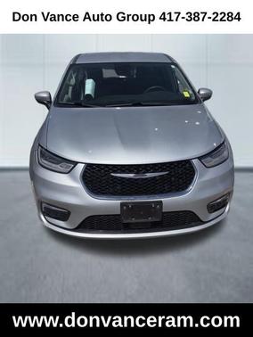 2023 Chrysler Pacifica Hybrid Touring L