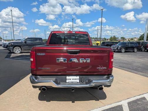 2025 RAM 1500 Big Horn/Lone Star