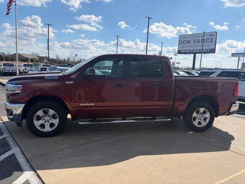 2025 RAM 1500 Big Horn/Lone Star