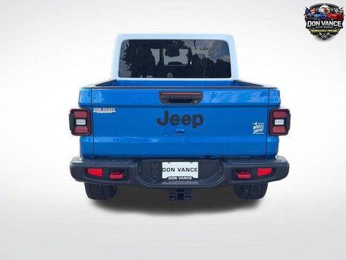 Hydro Blue Pearlcoat 2026 Jeep Gladiator Rubicon