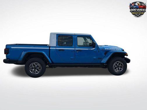Hydro Blue Pearlcoat 2026 Jeep Gladiator Rubicon