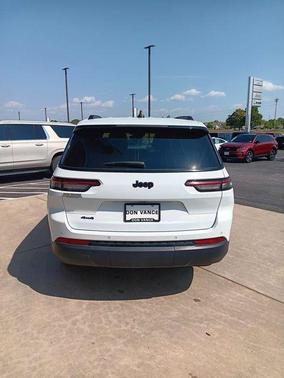 2023 Jeep Grand Cherokee L Altitude