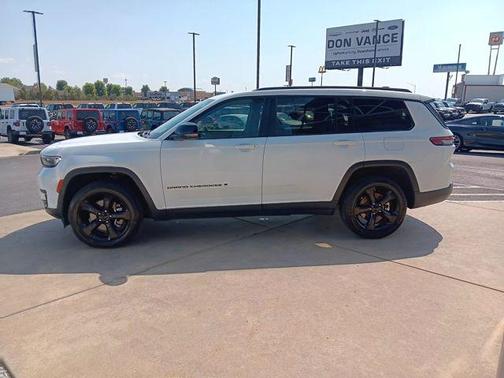 2023 Jeep Grand Cherokee L Altitude