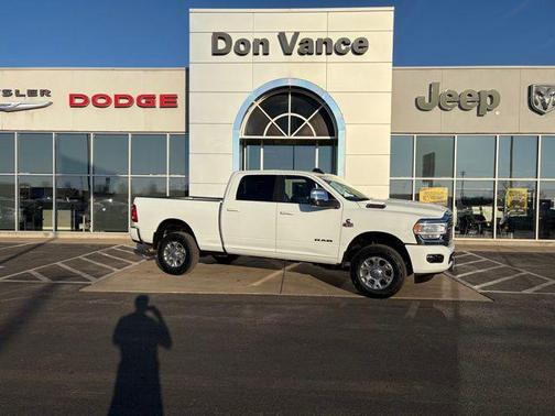 2024 RAM 2500 Laramie Crew Cab 4x4 6'4' Box