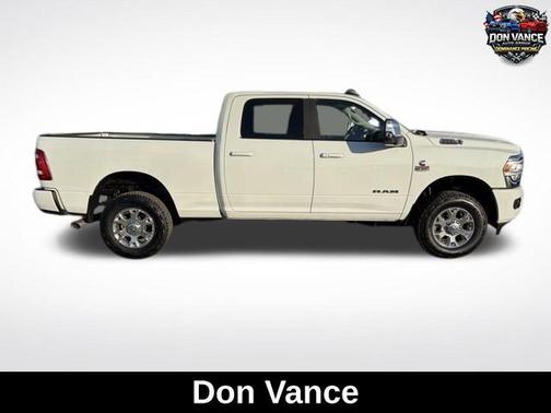 2024 RAM 2500 Laramie Crew Cab 4x4 6'4' Box