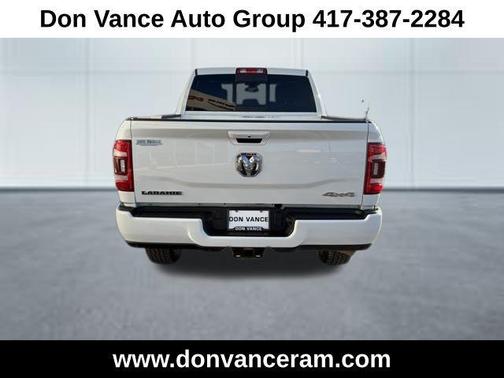 Bright White Clearcoat 2024 RAM 2500 Laramie Crew Cab 4x4 6'4' Box