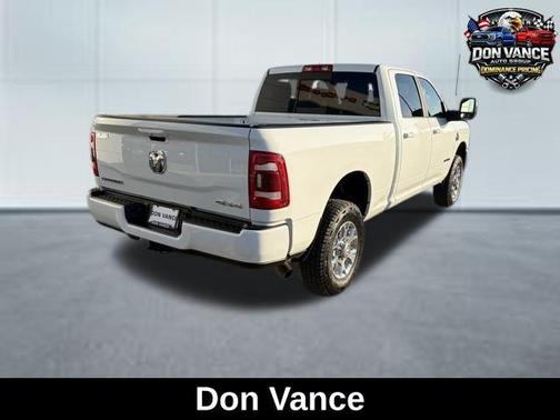 2024 RAM 2500 Laramie Crew Cab 4x4 6'4' Box