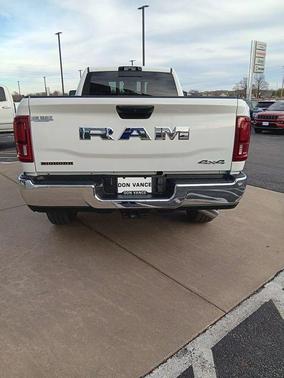 2026 RAM 3500 Big Horn Crew Cab 4x4 8' Box