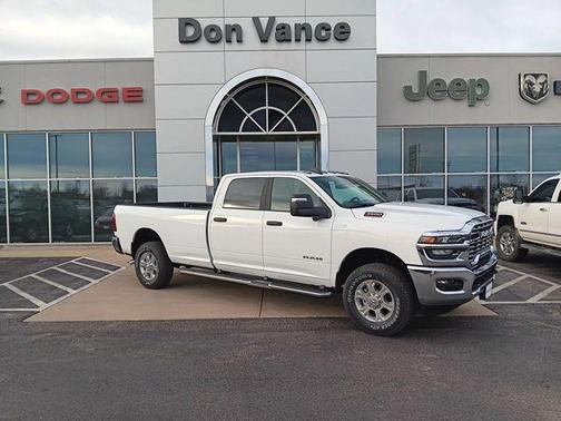 2026 RAM 3500 Big Horn Crew Cab 4x4 8' Box