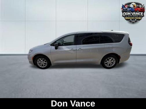 Silver Mist Clearcoat 2024 Chrysler Pacifica Touring L