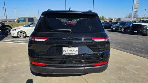 2025 Jeep Grand Cherokee Limited X