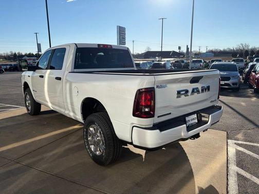 2026 RAM 2500 Big Horn Crew Cab 4x4 6'4' Box