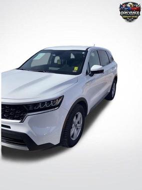 2022 Kia Sorento LX