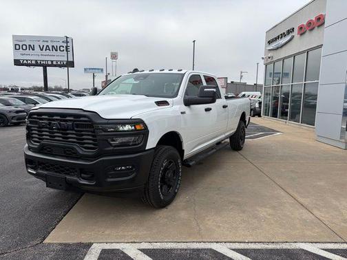 2026 RAM 3500 Tradesman Crew Cab 4x4 8' Box