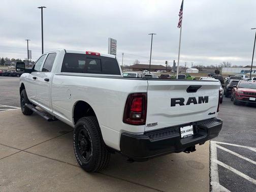 2026 RAM 3500 Tradesman Crew Cab 4x4 8' Box