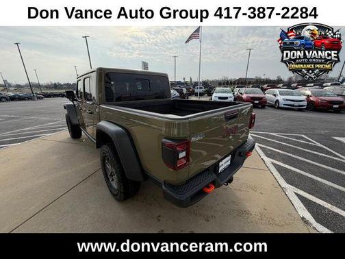 2026 Jeep Gladiator Mojave 4x4