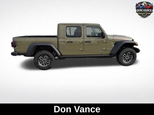 41 2026 Jeep Gladiator Mojave 4x4