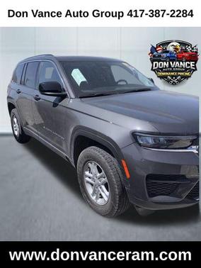 2023 Jeep Grand Cherokee Laredo