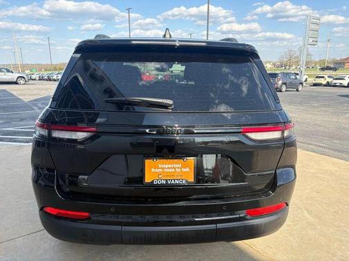 2024 Jeep Grand Cherokee Altitude