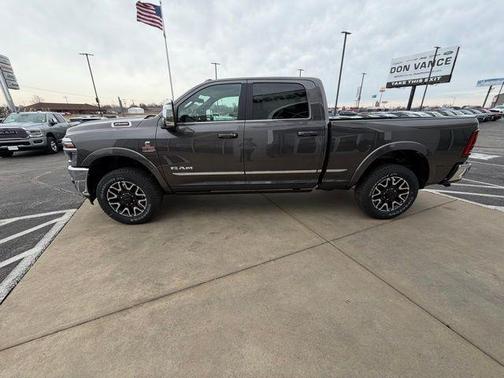 2026 RAM 2500 Limited Crew Cab 4x4 6'4' Box