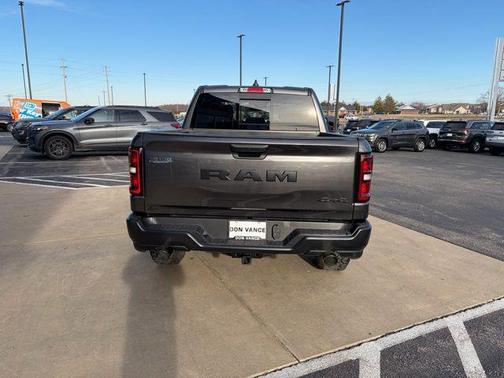 2025 RAM 1500 Warlock Crew Cab 4x4 5'7' Box