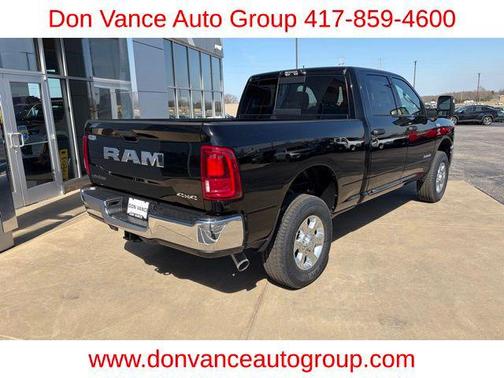 2026 RAM 2500 Big Horn Crew Cab 4x4 6'4' Box
