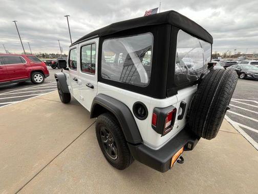 2024 Jeep Wrangler Sport