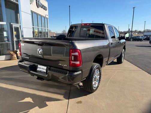 2024 RAM 2500 Laramie Crew Cab 4x4 6'4' Box