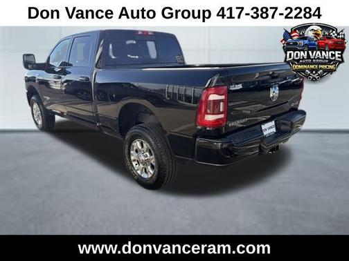 2024 RAM 2500 Laramie Crew Cab 4x4 6'4' Box