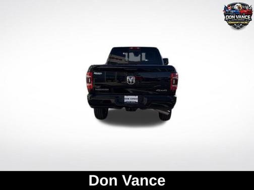 2024 RAM 2500 Laramie Crew Cab 4x4 6'4' Box