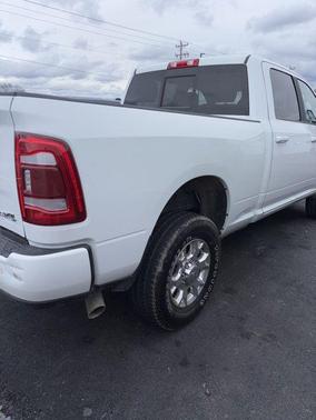 2024 RAM 2500 Laramie Crew Cab 4x4 6'4' Box