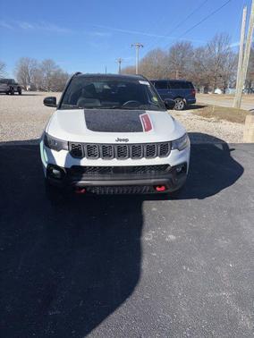 2024 Jeep Compass Trailhawk