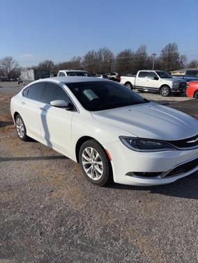 2016 Chrysler 200 C