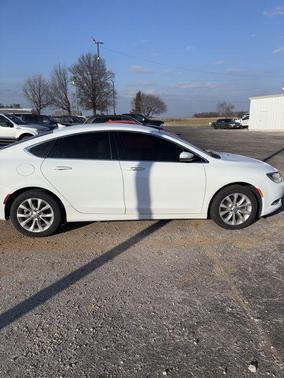 2016 Chrysler 200 C