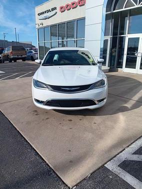 2016 Chrysler 200 C